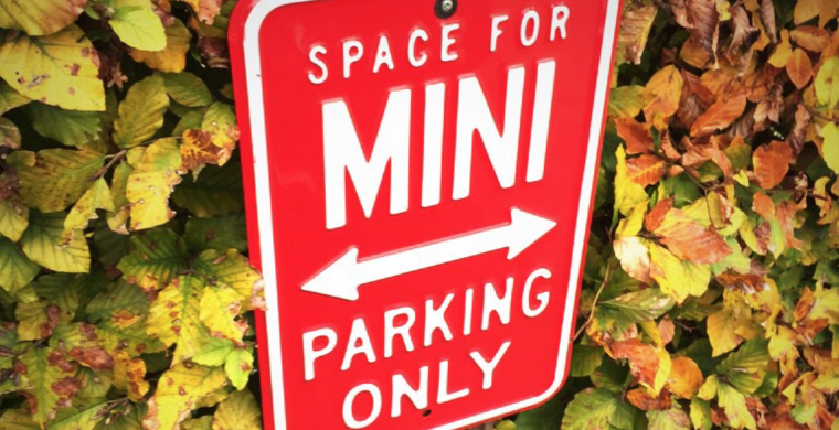 Mini parking only